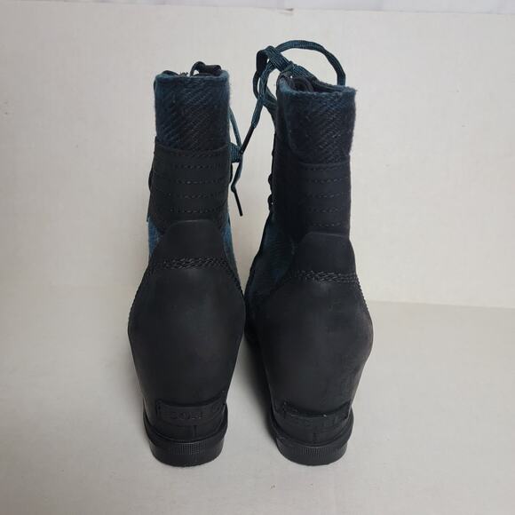 Sorel Blue Plaid Lexie Wedge Booties SZ 9.5 - Picture 5 of 5